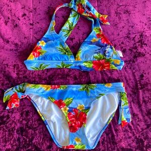 Floral print bikini